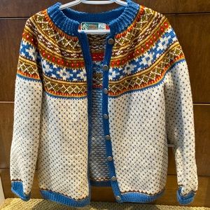 Perfect condition. Would fit oversized 2 and tighter 10.